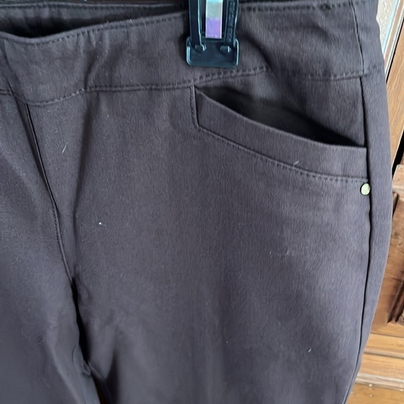 Chico’s NWOT Women’s Brown So Slimming Pants, Size 0 Short Chico’s. - Picture 2 of 8